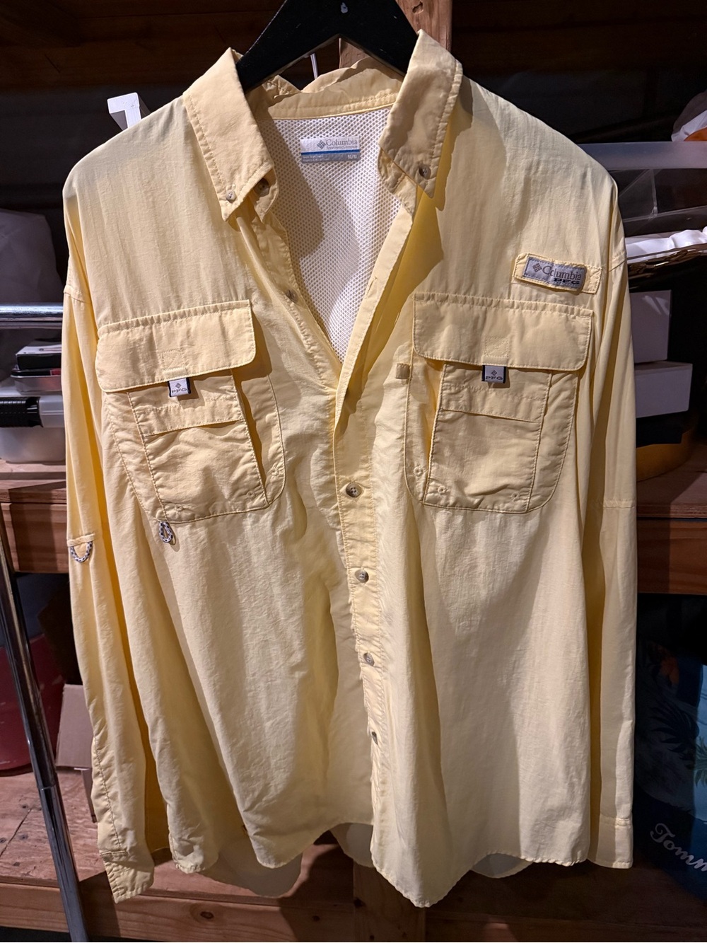 Columbia Light Yellow Long Sleeve Outdoor Fishing Shirt